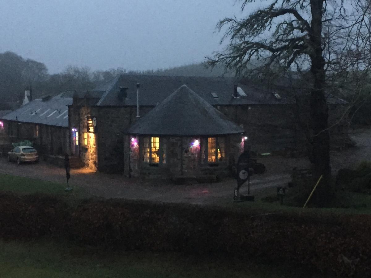 Lodge At Lochside Bridgend of Lintrathen Exteriér fotografie